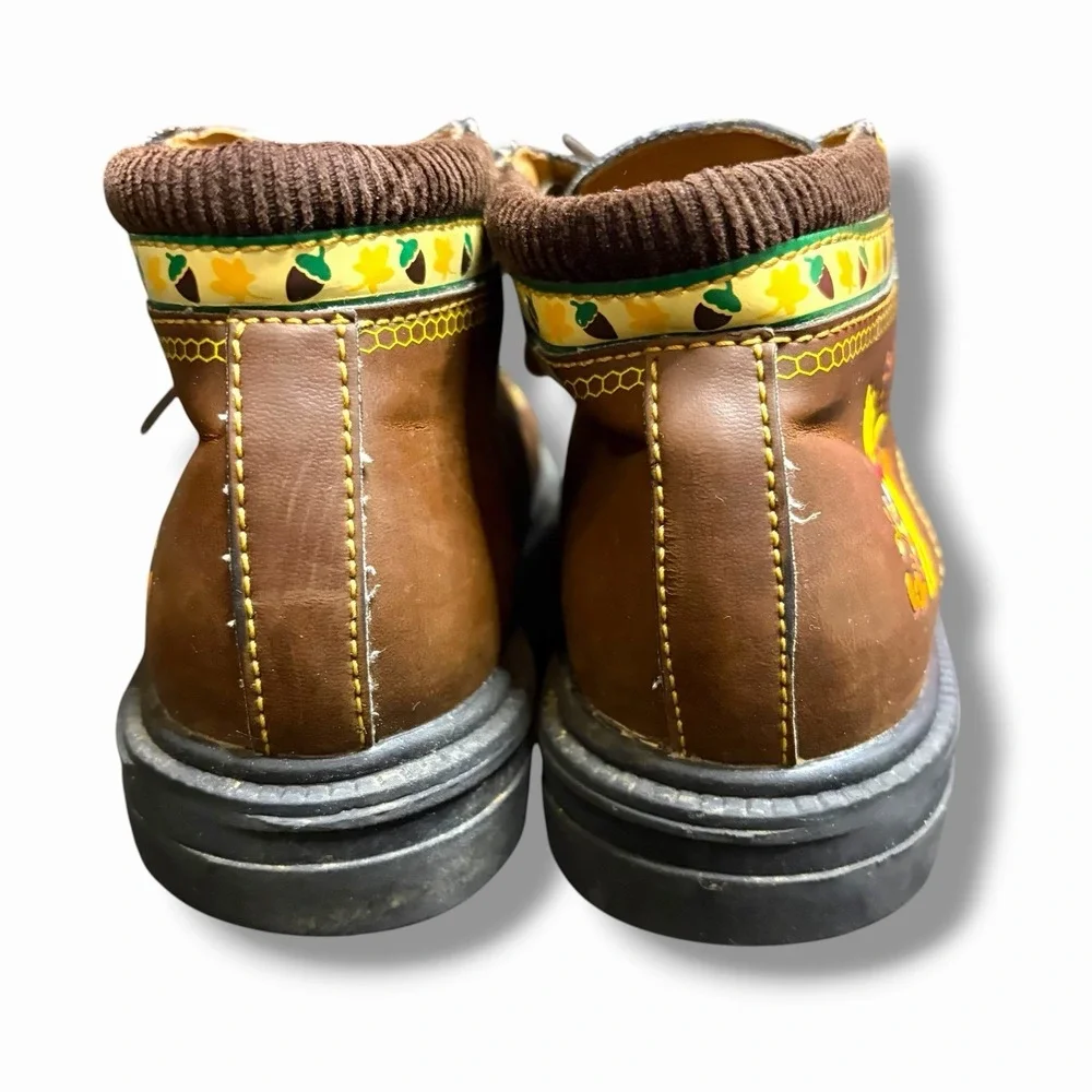 vintage Winnie The Pooh‎ And Tiger child's Boots Size 10 Skid Proof Disney Y2k